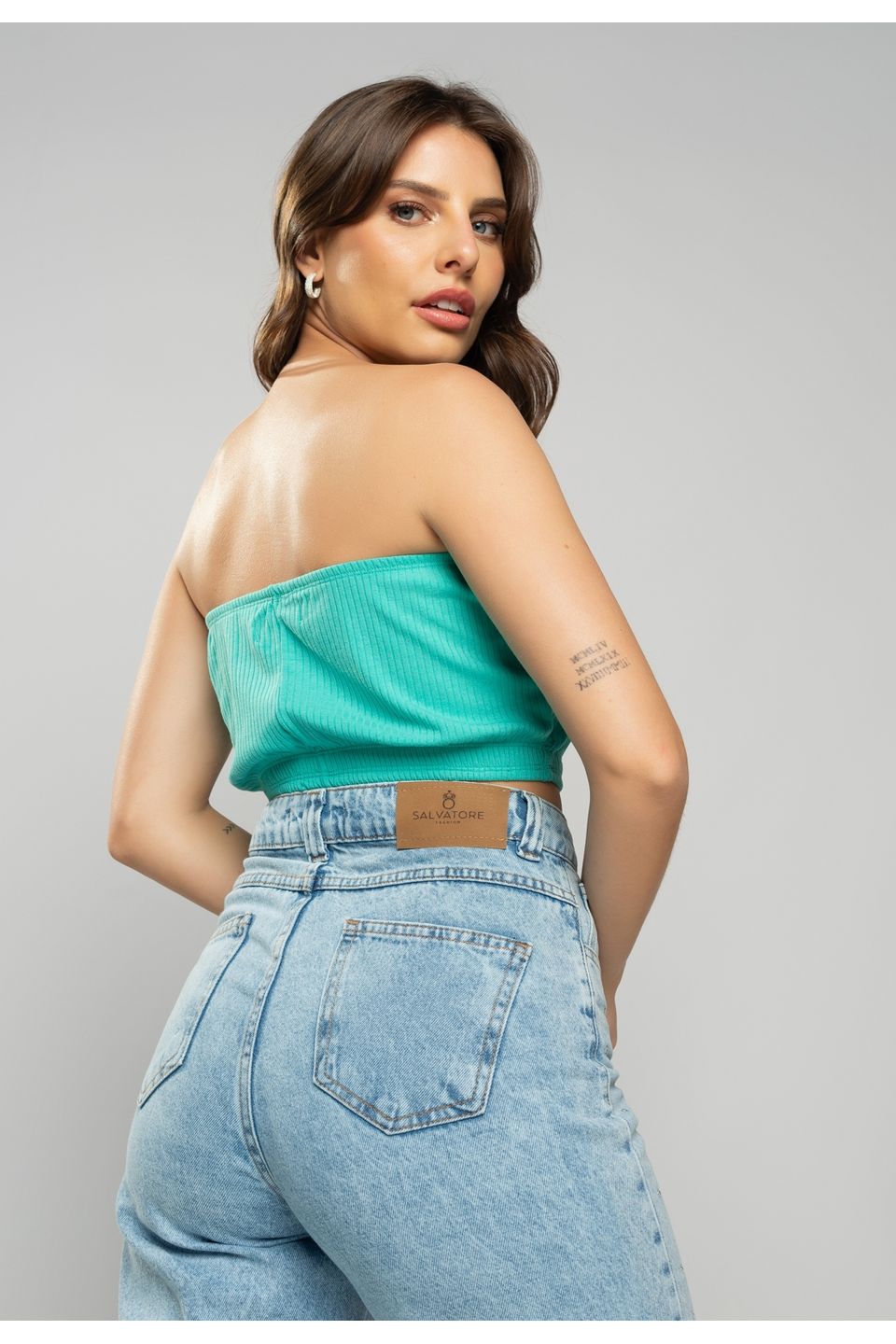 cropped top faixa comfy malha canelada branco, blusas, branco, cropped, sem  manga, liso, cropped branco, 2147469390, Salvatore, Salvatore Fashion -  Babadotop