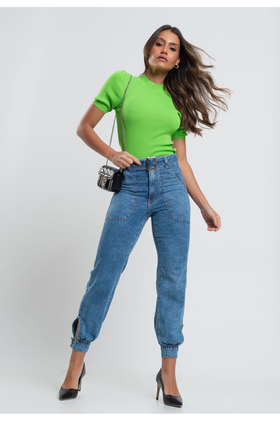 Jeans cargo Zíper mosca Bolso com aba  Cargo pants outfit, Women denim  jeans, Women jeans