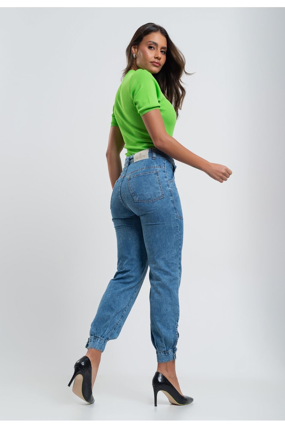 Jeans cargo Zíper mosca Bolso com aba  Cargo pants outfit, Women denim  jeans, Women jeans